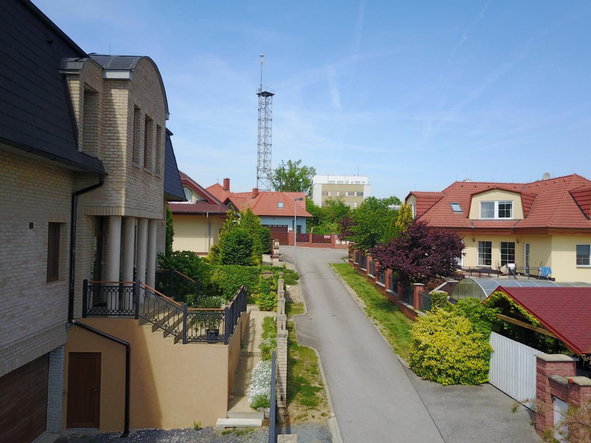 Villa Homestay Nad Helmrovkou Prague Ngoại thất bức ảnh