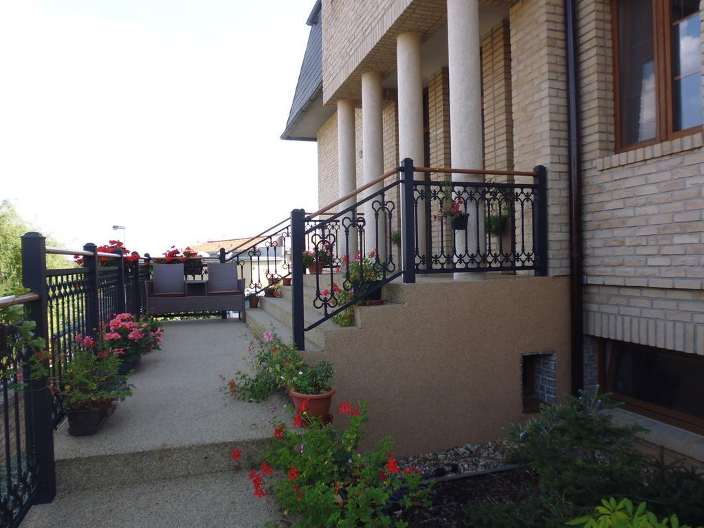 Villa Homestay Nad Helmrovkou Prague Ngoại thất bức ảnh